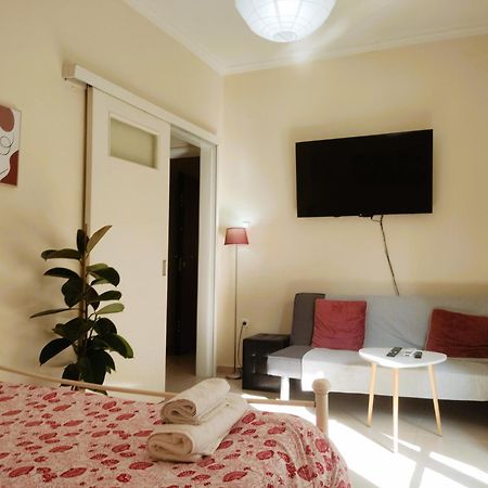 Next To Metro! Bright Apartment With Fully Equipped Kitchen Athènes Extérieur photo