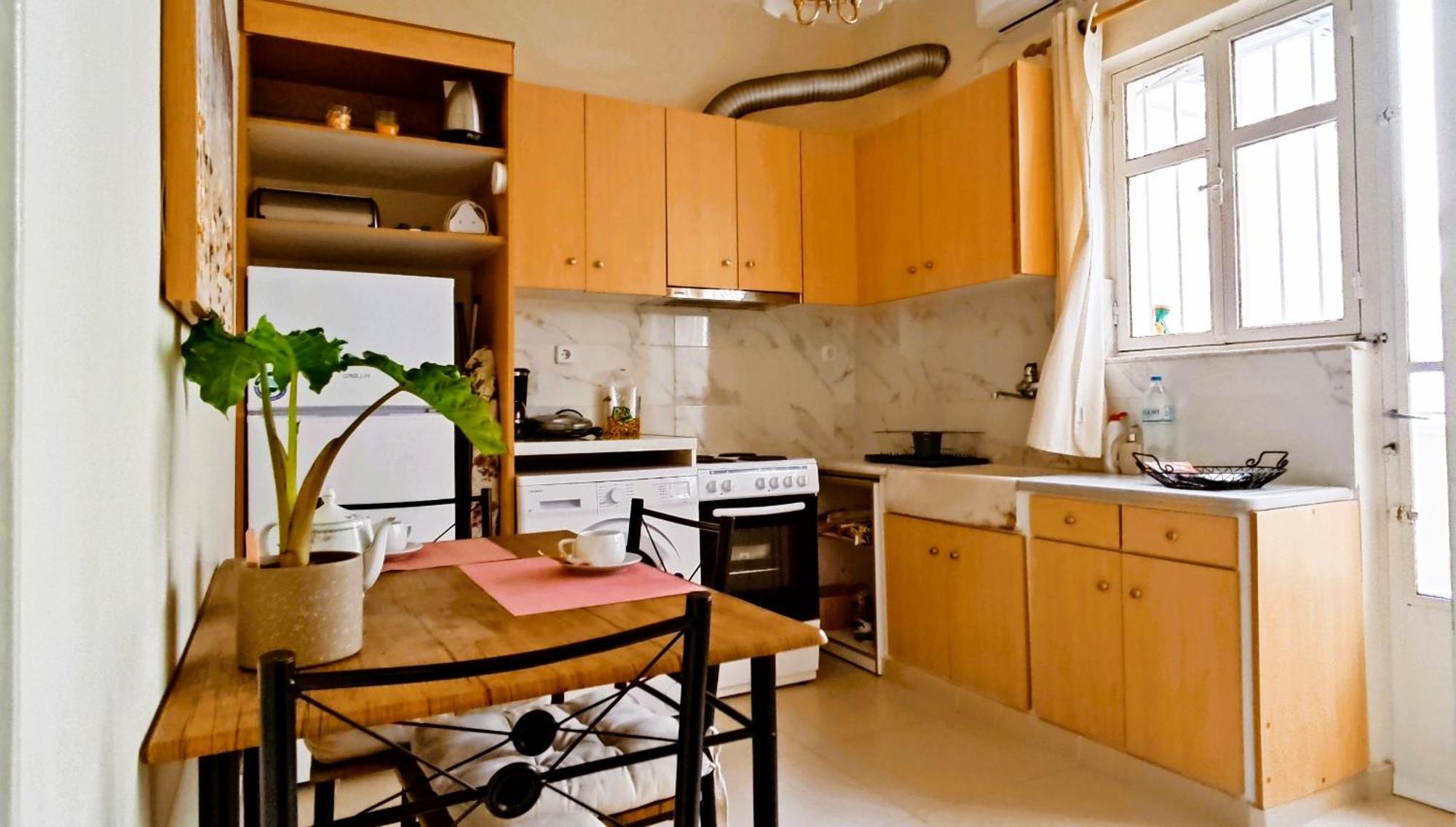 Next To Metro! Bright Apartment With Fully Equipped Kitchen Athènes Extérieur photo