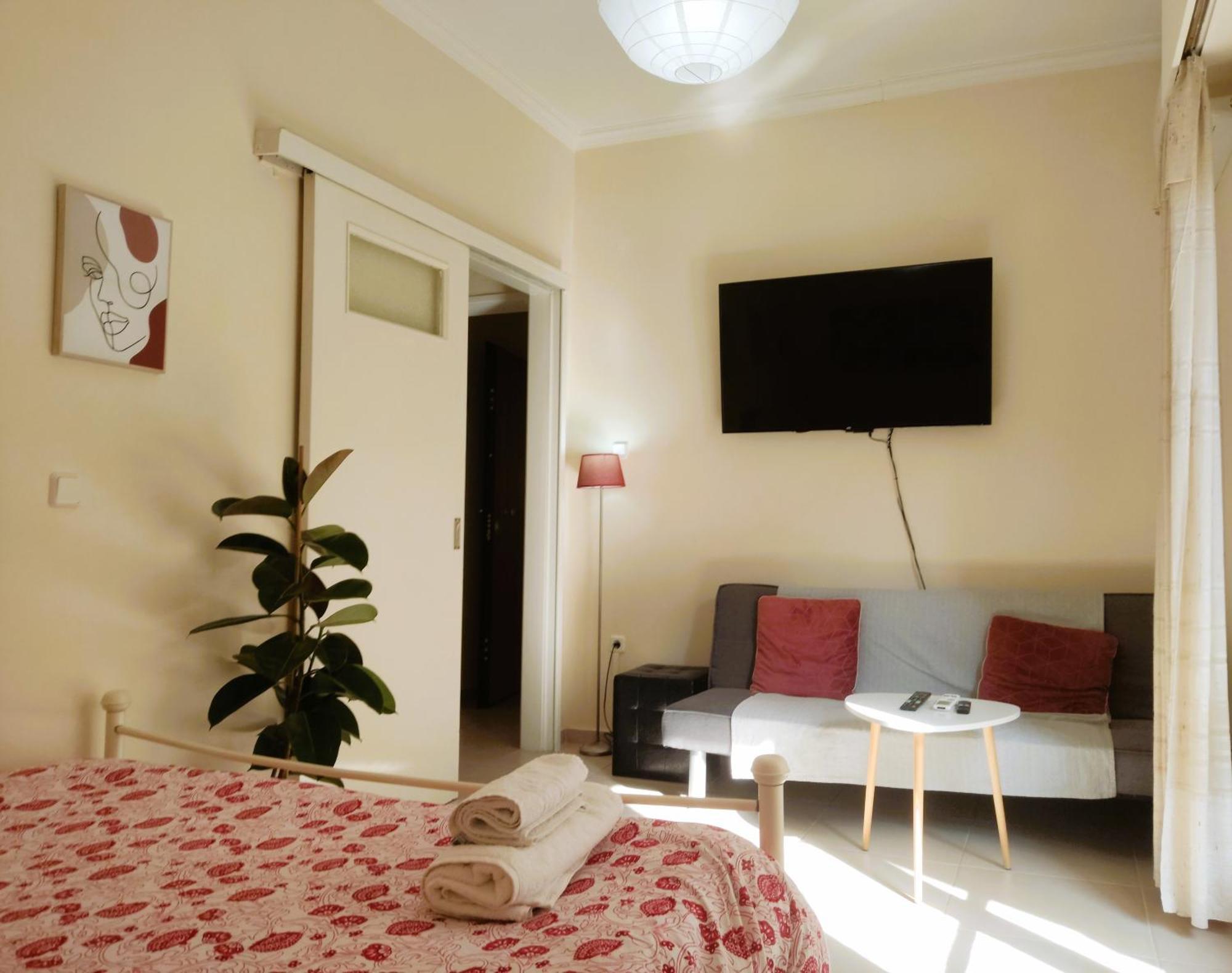 Next To Metro! Bright Apartment With Fully Equipped Kitchen Athènes Extérieur photo