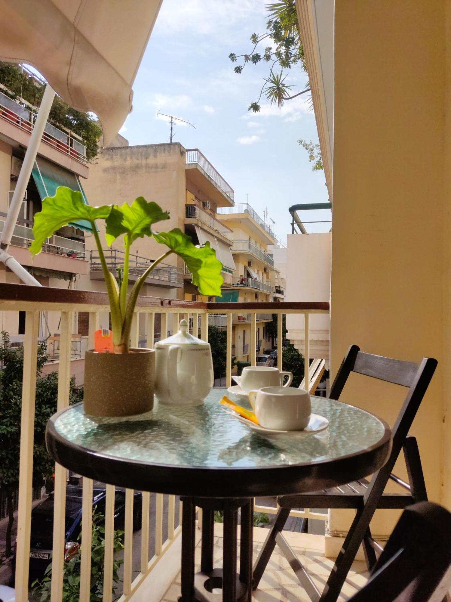 Next To Metro! Bright Apartment With Fully Equipped Kitchen Athènes Extérieur photo